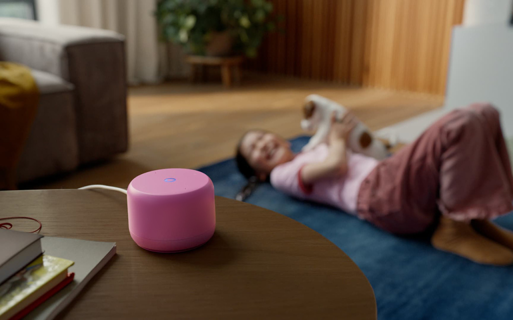 33756-701-desk-still.jpg 33756-701-desk-still.jpg