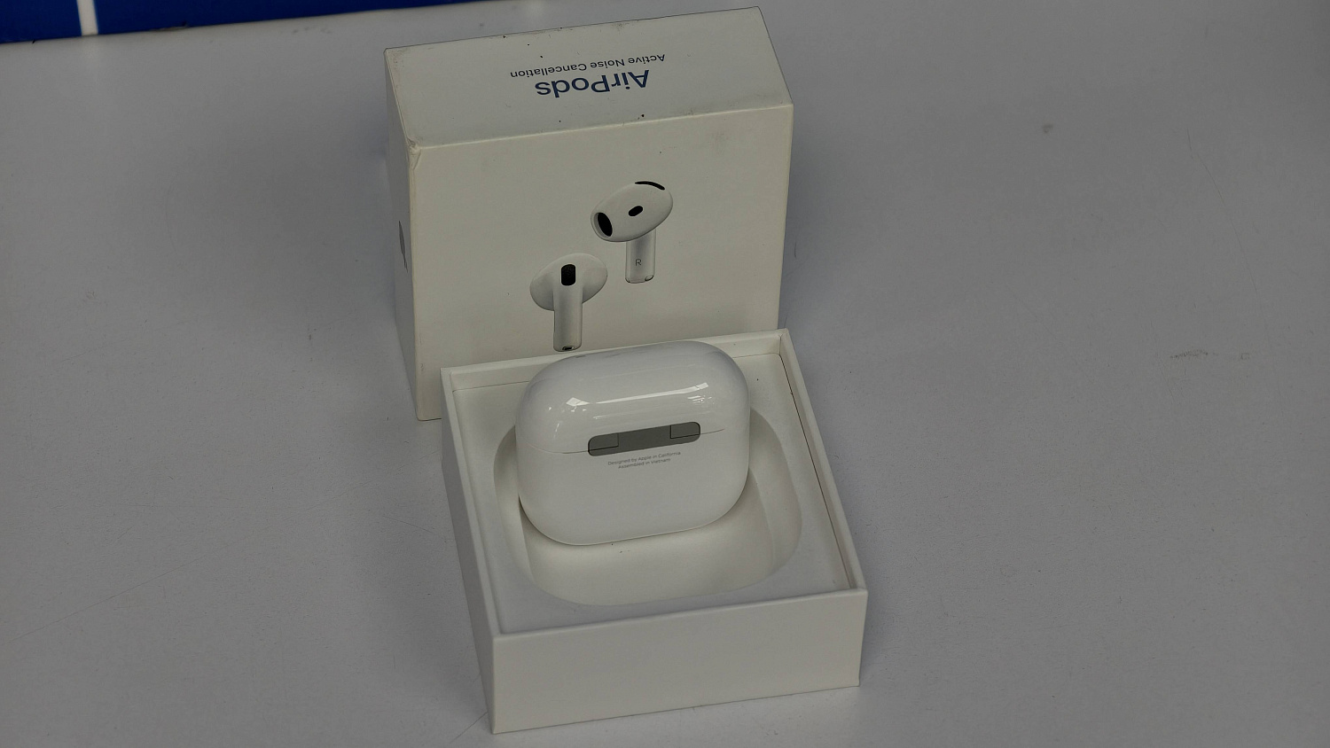 Беспроводные наушники Apple AirPods 4 ANC (Resale) JGJVHTWQOX