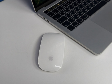 Macbook Pro 13″ Retina 2019 i5 1.4 ГГц (Touch Bar) 8/256GB (TRD)