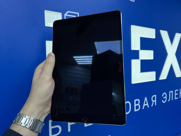 iPad Pro Wi-Fi 64Gb Space Grey MQDT2RU/A (TRD)  dmpw9k3tj28k