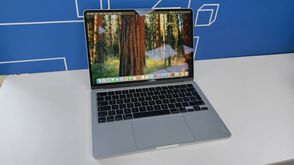 Macbook Air 13" M4 16/512GB Silver (TRD)