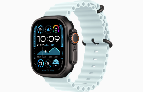 Apple Watch Ultra 2 Black Titanium Case with Blue Trail Loop M/L Apple Watch Ultra 2 Black Titanium Case with Blue Trail Loop M/L