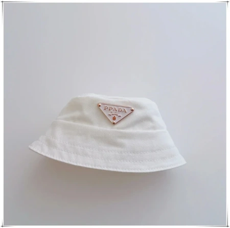 Одежда Labubu панамка белая